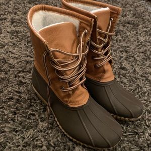Girls youth boots